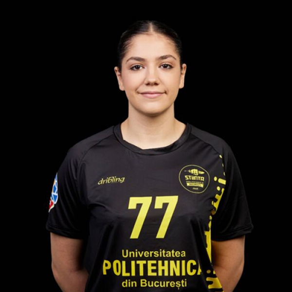 Alexandra  Saracin